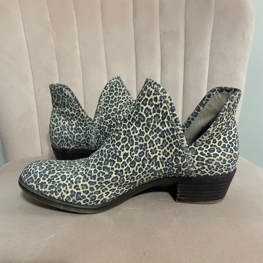 Lucky Brand Baley Ankle Leopard Print Booties